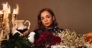 Karen Espinosa: Aceite Nuevo